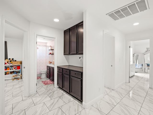 1012 Fedora Avenue, Clovis, CA 93612