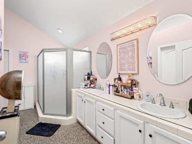 1012 Fedora Avenue, Clovis, CA 93612