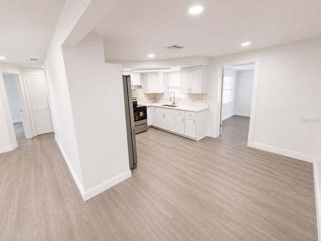 4116 OAKFIELD AVENUE, Holiday, FL 34691