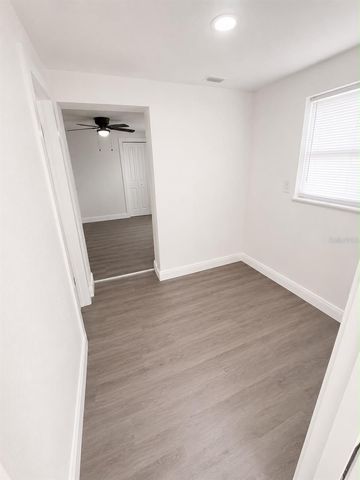 4116 OAKFIELD AVENUE, Holiday, FL 34691