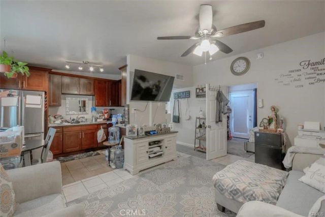 587 El Placer, Palm Springs, CA 92264