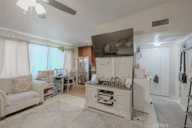 587 El Placer, Palm Springs, CA 92264