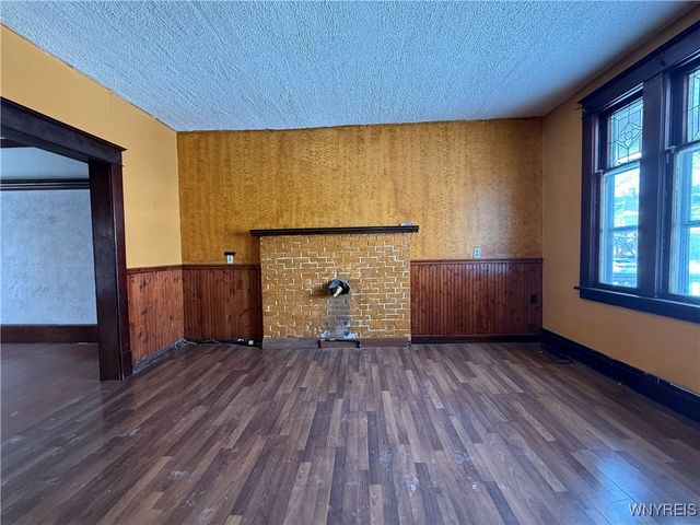 165 Folger Street, Buffalo, NY 14220