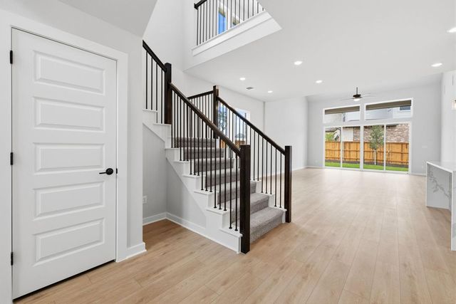 111 Sacred Fig Road, Dripping Springs, TX 78620