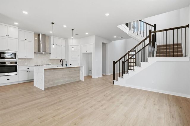 111 Sacred Fig Road, Dripping Springs, TX 78620