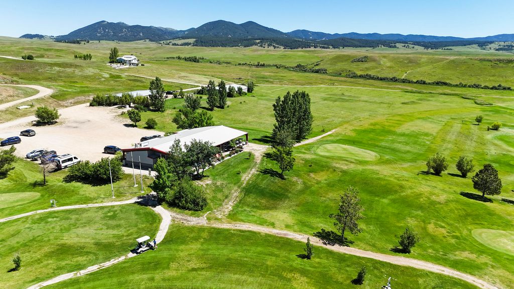 464 Rifle Range RD, Lewistown, MT 59457