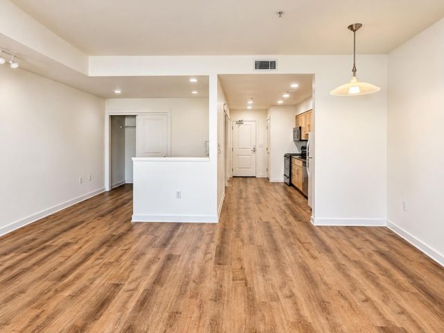 125 Patterson Street 121, San Jose, CA 95112