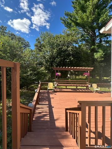 105 Walnut Street, Seymour, CT 06483