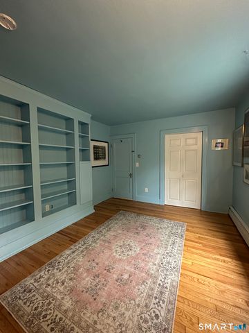 105 Walnut Street, Seymour, CT 06483