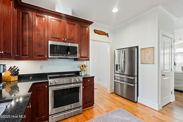 4244 Pine Hollow Drive, Wilmington, NC 28412