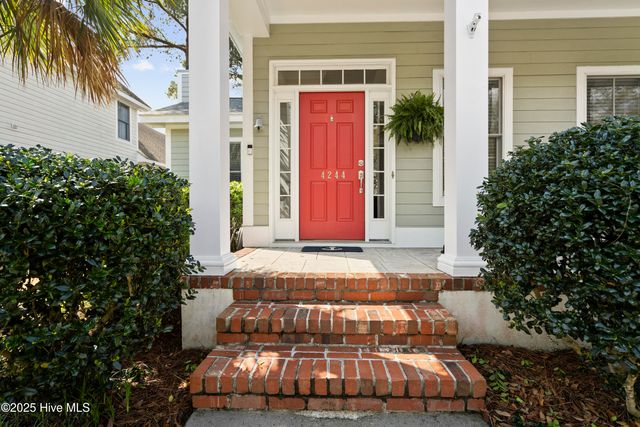 4244 Pine Hollow Drive, Wilmington, NC 28412