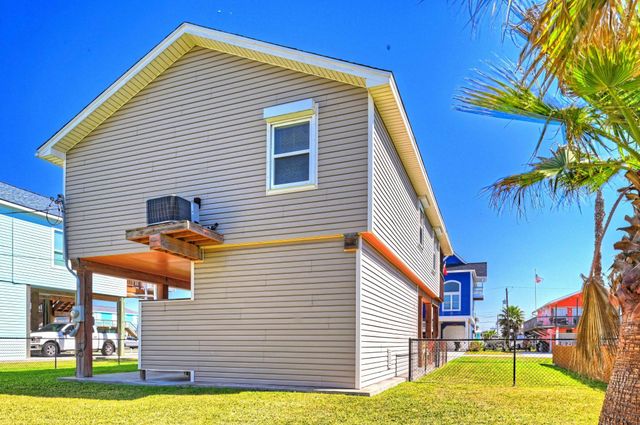 4010 Panola Drive, Galveston, TX 77554