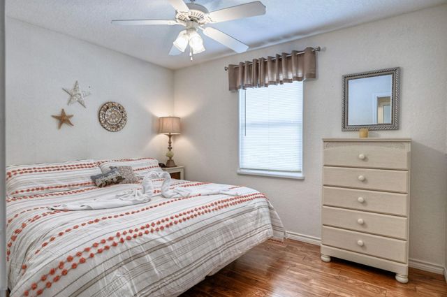 4010 Panola Drive, Galveston, TX 77554