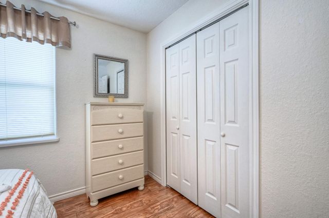 4010 Panola Drive, Galveston, TX 77554