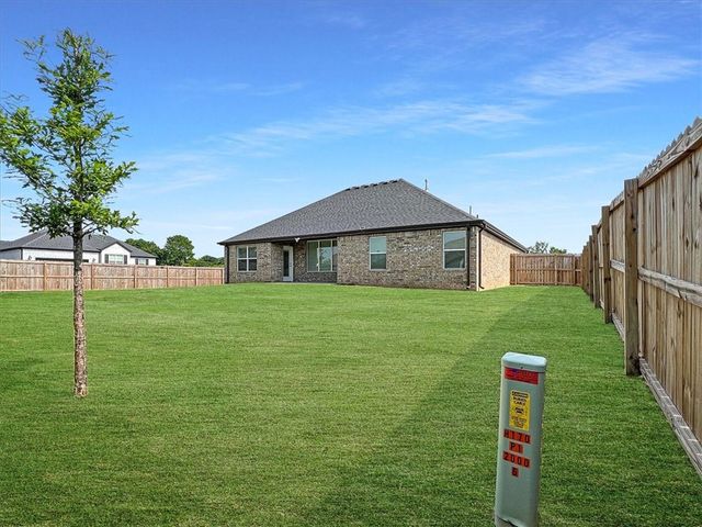 214 Pennsylvania Avenue, Farmington, AR 72730
