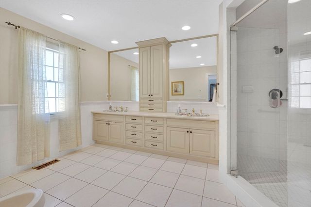 175 Scantic Rd, Hampden, MA 01036