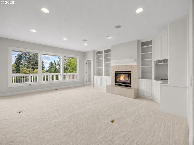 8906 Sw 172ND Pl, Beaverton, OR 97007