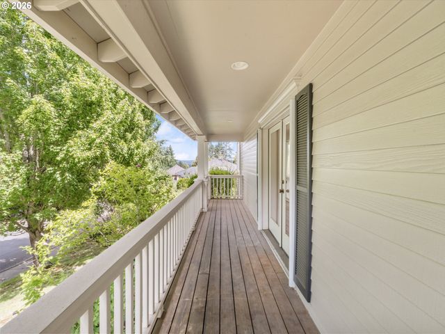 8906 Sw 172ND Pl, Beaverton, OR 97007
