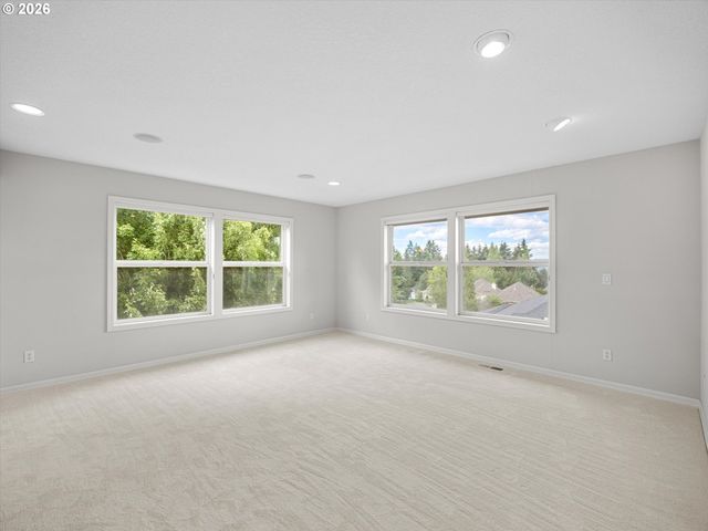 8906 Sw 172ND Pl, Beaverton, OR 97007