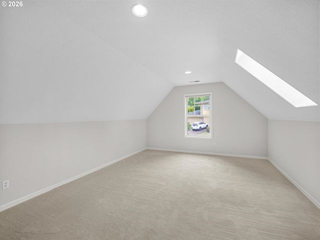 8906 Sw 172ND Pl, Beaverton, OR 97007