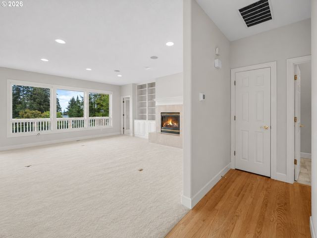 8906 Sw 172ND Pl, Beaverton, OR 97007
