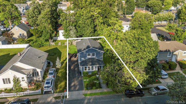 244 Sheridan Street, Westbury, NY 11590