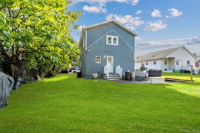 244 Sheridan Street, Westbury, NY 11590