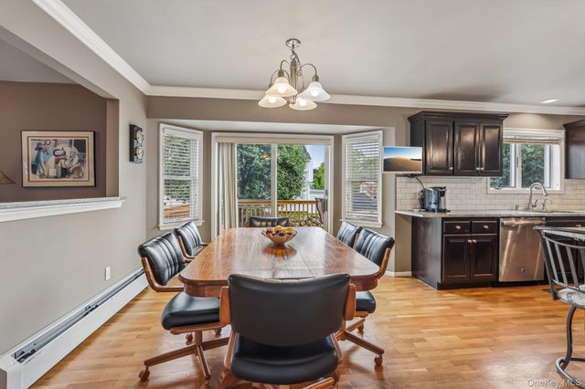 22 Bittern Drive, Nanuet, NY 10954