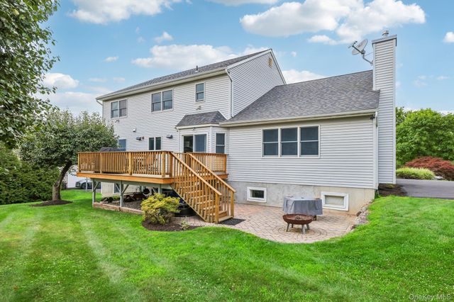 22 Bittern Drive, Nanuet, NY 10954