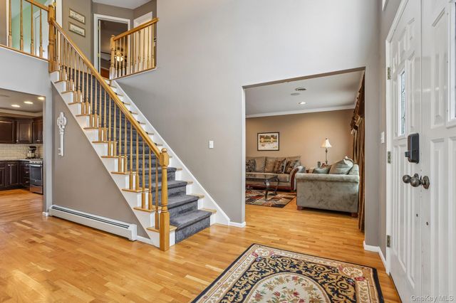 22 Bittern Drive, Nanuet, NY 10954