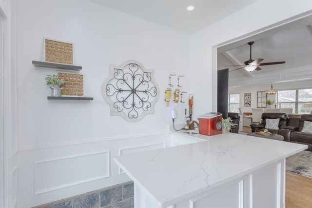 2400 Windsor Place, Plano, TX 75075