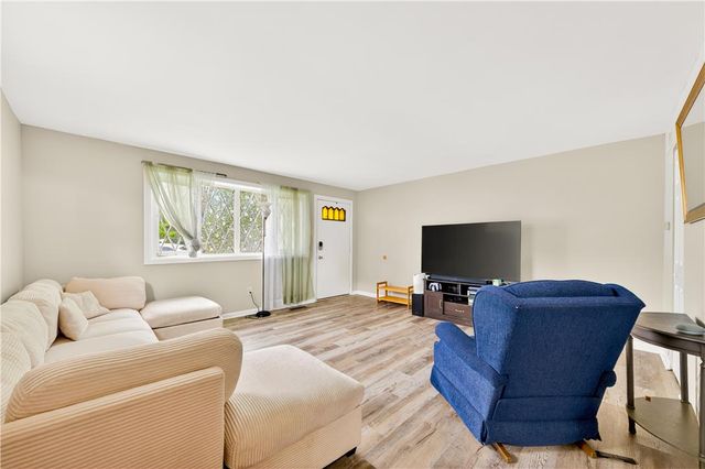 1916 South Idaho Street, Allentown City, PA 18103