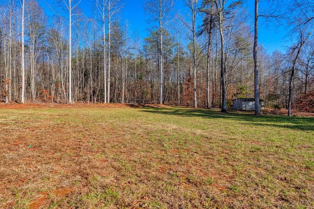2225 Cowpens Pacolet Road, Spartanburg, SC 29307