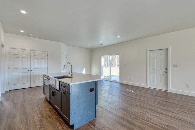 2225 Cowpens Pacolet Road, Spartanburg, SC 29307