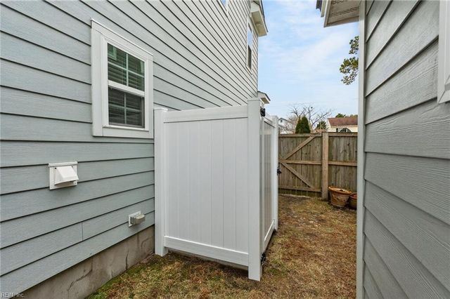 2276 Hatton ST, Virginia Beach, VA 23451