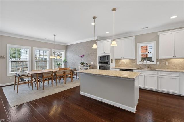 2276 Hatton ST, Virginia Beach, VA 23451