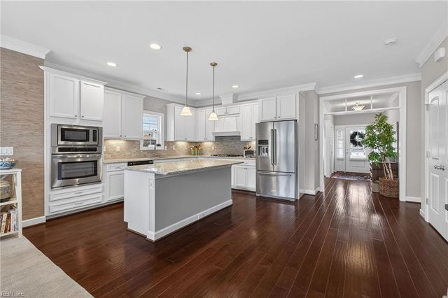 2276 Hatton ST, Virginia Beach, VA 23451