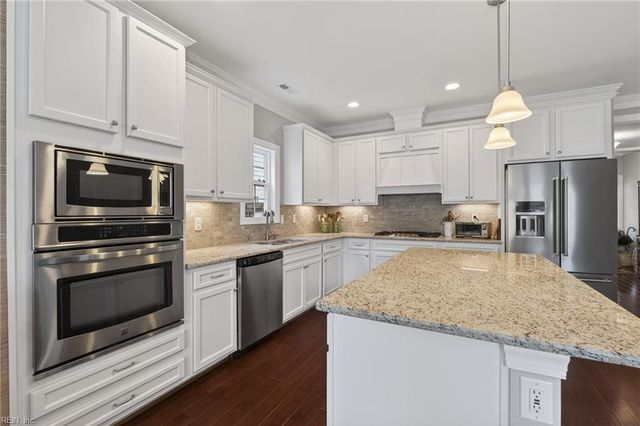 2276 Hatton ST, Virginia Beach, VA 23451