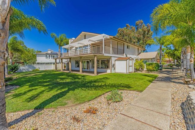 15536 Indian Head Ct, Ramona, CA 92065