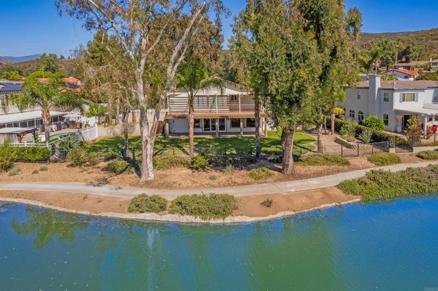 15536 Indian Head Ct, Ramona, CA 92065