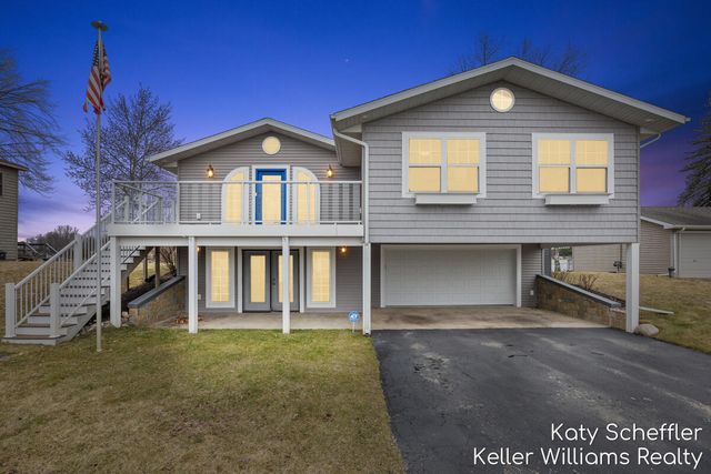 7896 Bay Meadow, Morton Twp, MI 49346