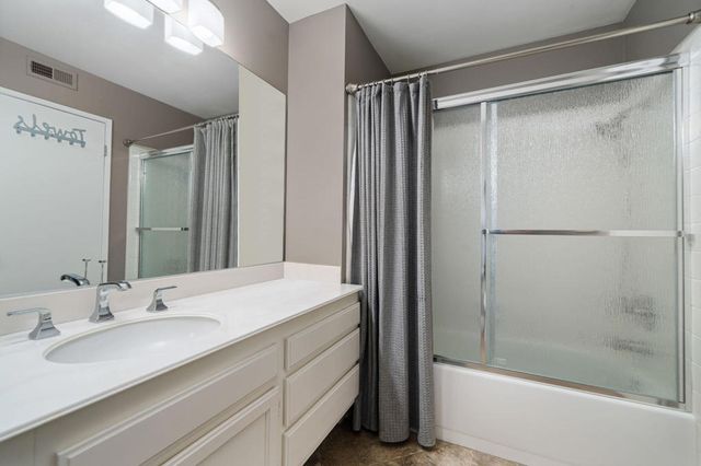 186 Gran Via, Palm Desert, CA 92260