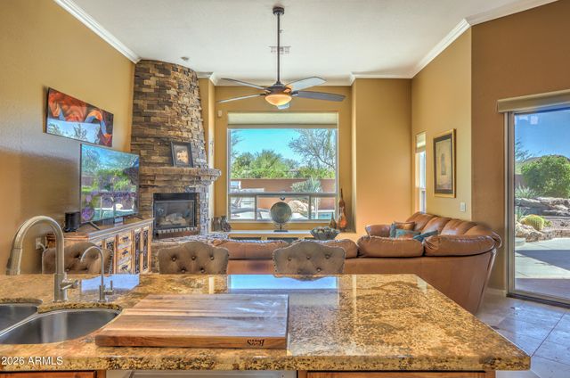 9663 E CINDER CONE Trail, Scottsdale, AZ 85262