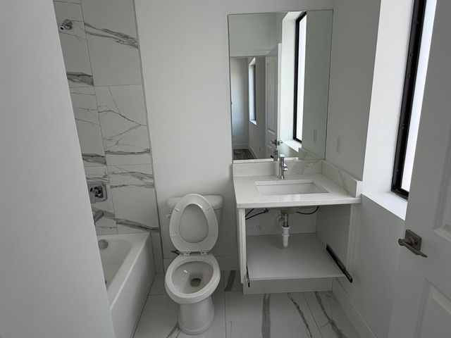 110 NW 15th Court, Pompano Beach, FL 33060