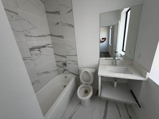 110 NW 15th Court, Pompano Beach, FL 33060