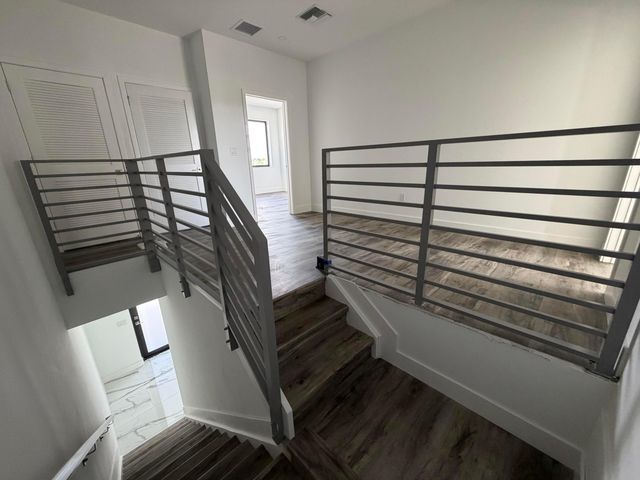 110 NW 15th Court, Pompano Beach, FL 33060