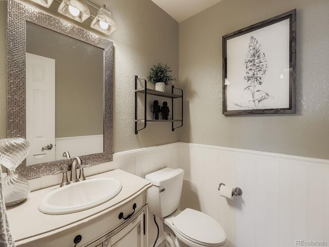 10548 Sunburst Ave, Firestone, CO 80504