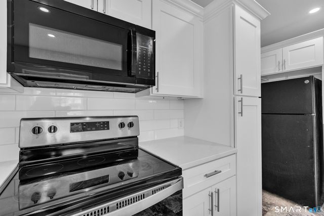 45 Hanmer Street, East Hartford, CT 06108