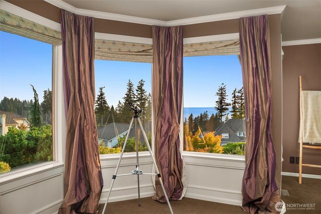 5916 Saint Andrews Drive, Mukilteo, WA 98275