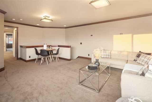 5916 Saint Andrews Drive, Mukilteo, WA 98275